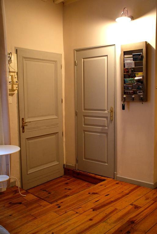 Lou Magnan Apartamento LʼIsle-sur-la-Sorgue Quarto foto